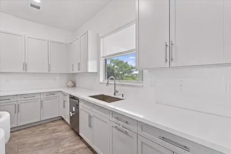 2010 Meadows Drive Davie FL 33324