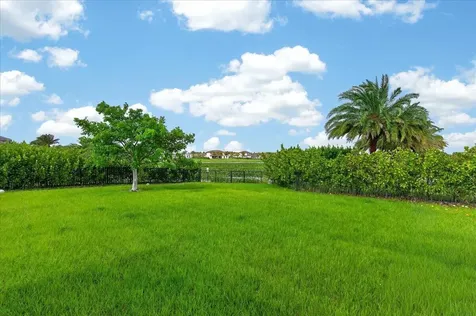 2010 Meadows Drive Davie FL 33324