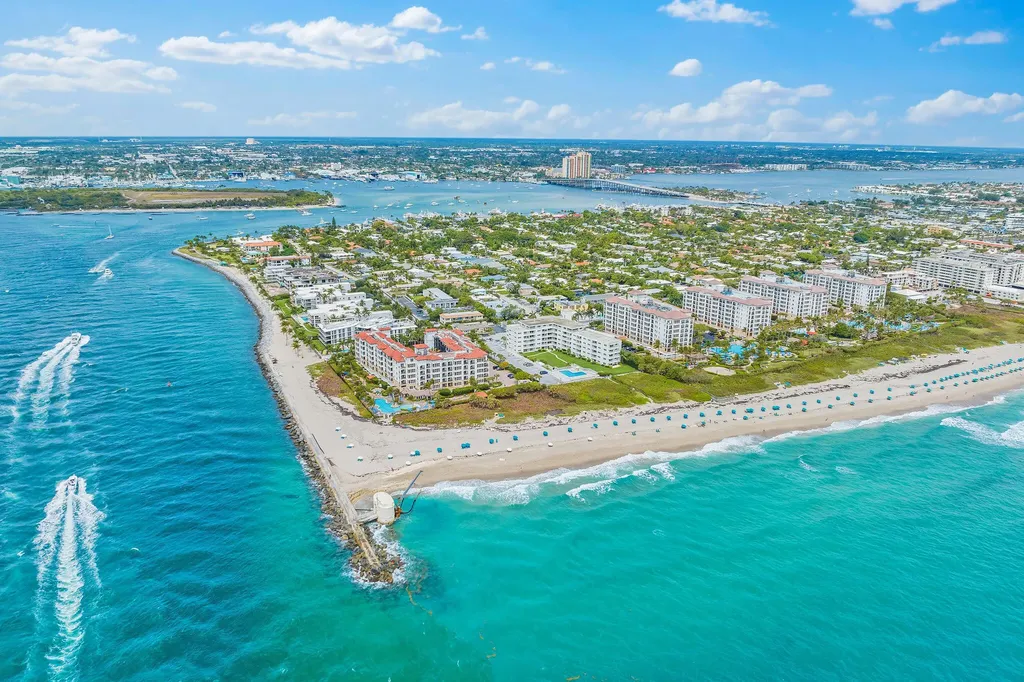 33 S Ocean Avenue Palm Beach Shores FL 33404