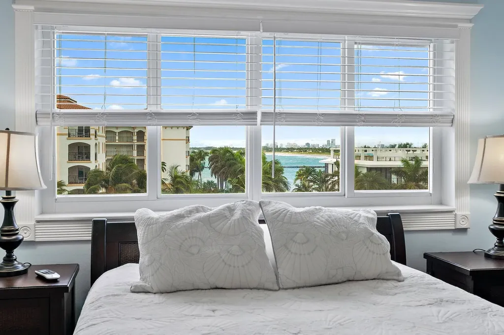 33 S Ocean Avenue Palm Beach Shores FL 33404