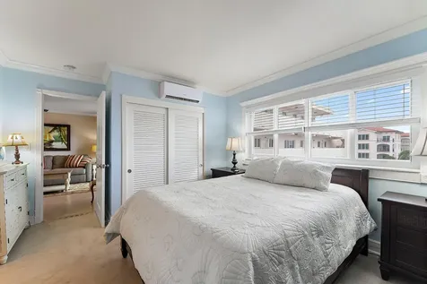 33 S Ocean Avenue Palm Beach Shores FL 33404