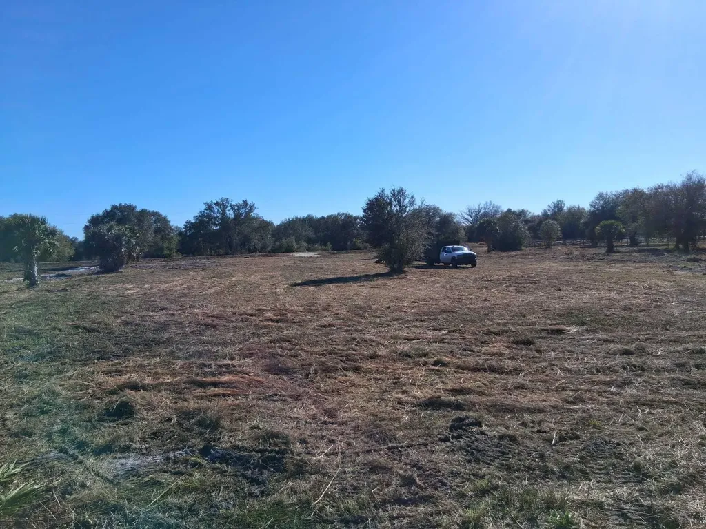 19981 NW 304th Street Okeechobee FL 34972