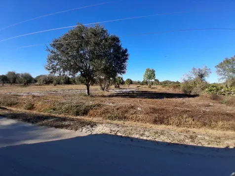 19981 NW 304th Street Okeechobee FL 34972