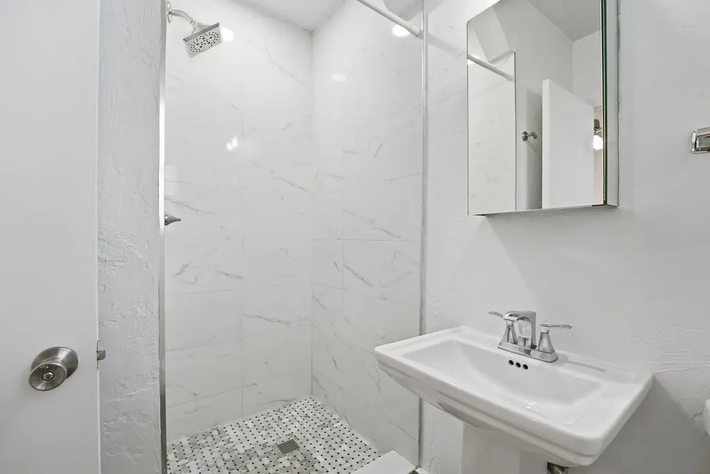 412 SE 16th Street Fort Lauderdale FL 33316