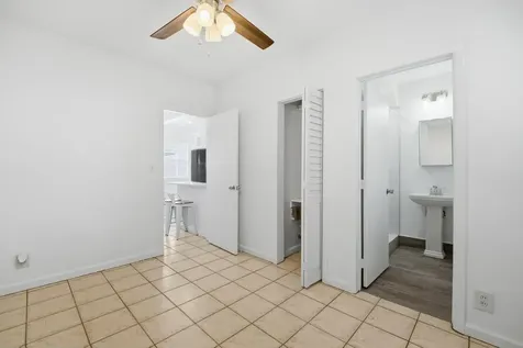 412 SE 16th Street Fort Lauderdale FL 33316