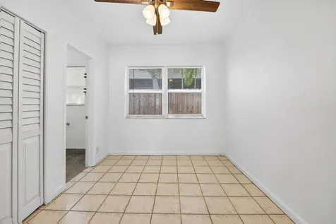 412 SE 16th Street Fort Lauderdale FL 33316