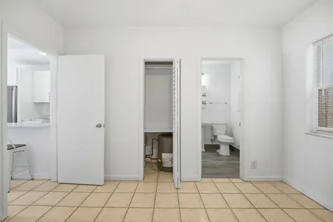 412 SE 16th Street Fort Lauderdale FL 33316
