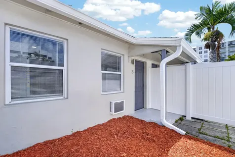 412 SE 16th Street Fort Lauderdale FL 33316