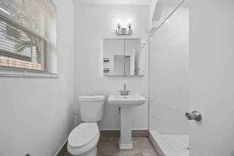 412 SE 16th Street Fort Lauderdale FL 33316