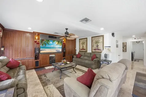 1548 SW 5th Avenue Boca Raton FL 33432