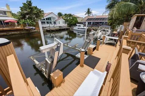 1548 SW 5th Avenue Boca Raton FL 33432