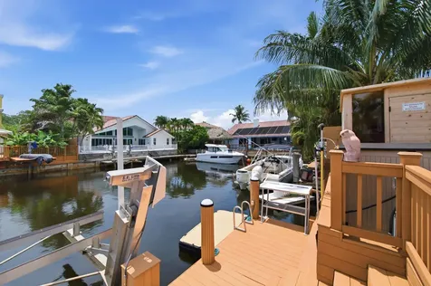 1548 SW 5th Avenue Boca Raton FL 33432
