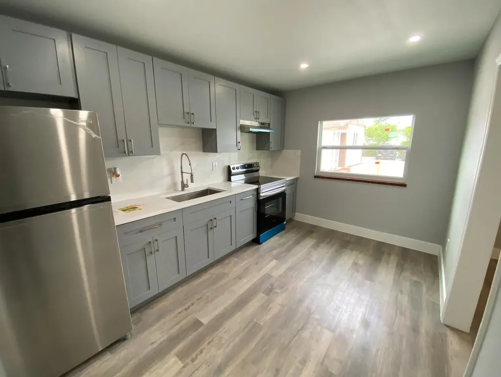 603 N Dixie Highway Lake Worth Beach FL 33460