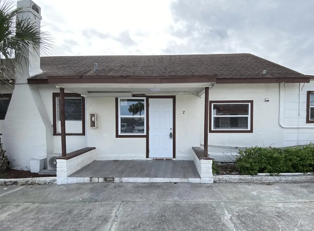 603 N Dixie Highway Lake Worth Beach FL 33460