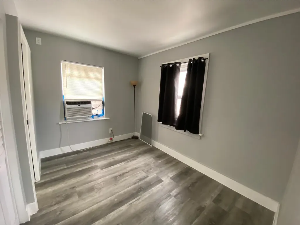 603 N Dixie Highway Lake Worth Beach FL 33460