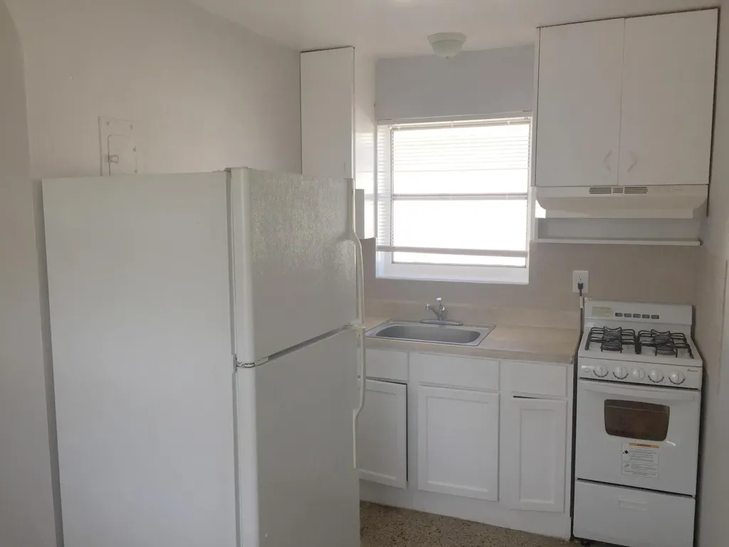 603 N Dixie Highway Lake Worth Beach FL 33460