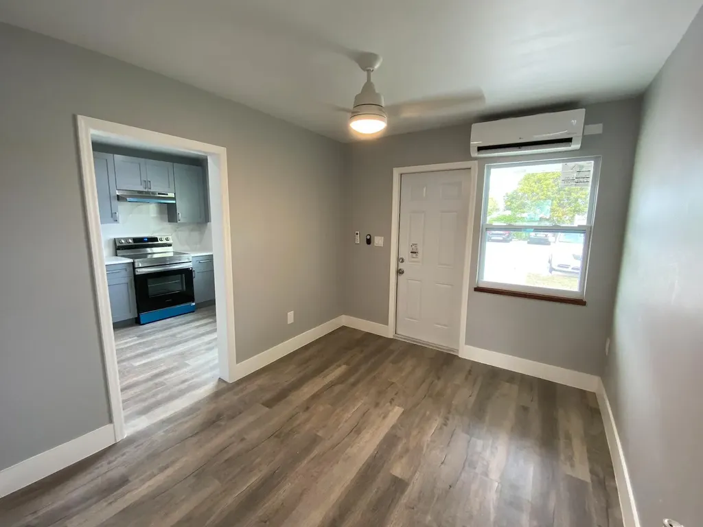 603 N Dixie Highway Lake Worth Beach FL 33460