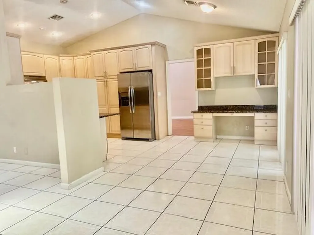 501 NW 107th Terrace Coral Springs FL 33071