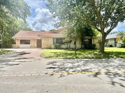 501 NW 107th Terrace Coral Springs FL 33071