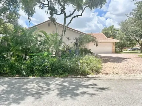 501 NW 107th Terrace Coral Springs FL 33071