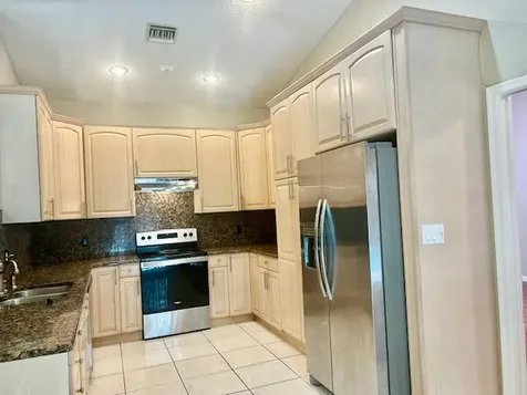 501 NW 107th Terrace Coral Springs FL 33071