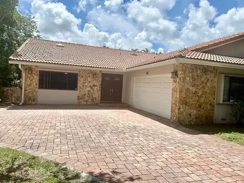 501 NW 107th Terrace Coral Springs FL 33071