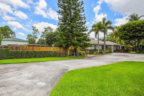 8970 Yearling Drive Lake Worth FL 33467