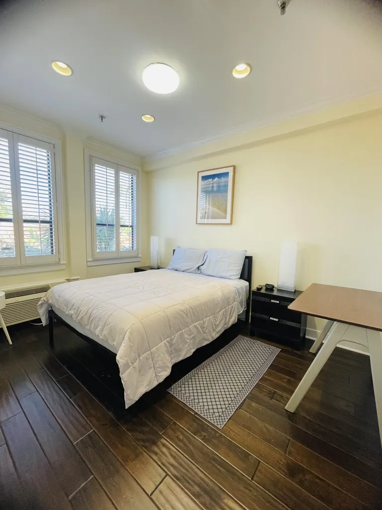 235 Sunrise Avenue Palm Beach FL 33480