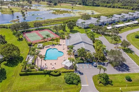 464 Grove Isle Circle Vero Beach FL 32962