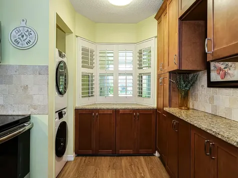 464 Grove Isle Circle Vero Beach FL 32962