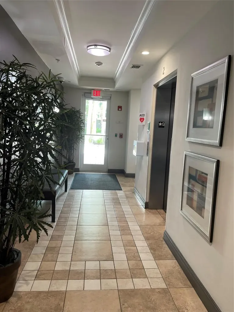 2401 NE 65th Street Fort Lauderdale FL 33308