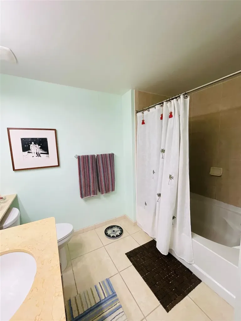 2401 NE 65th Street Fort Lauderdale FL 33308