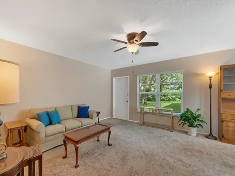 105 Spring Lake Court Vero Beach FL 32962