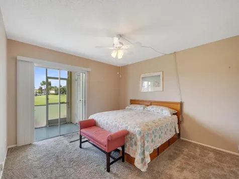 105 Spring Lake Court Vero Beach FL 32962