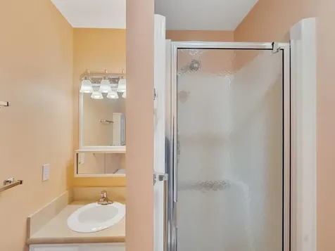 105 Spring Lake Court Vero Beach FL 32962