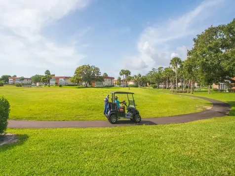 105 Spring Lake Court Vero Beach FL 32962