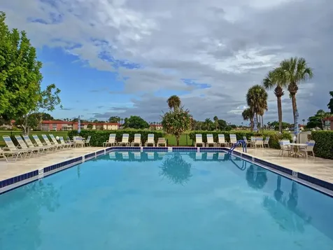 105 Spring Lake Court Vero Beach FL 32962