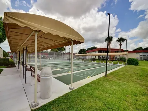 105 Spring Lake Court Vero Beach FL 32962