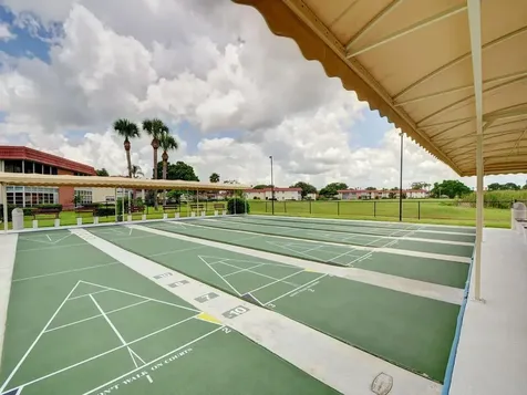 105 Spring Lake Court Vero Beach FL 32962