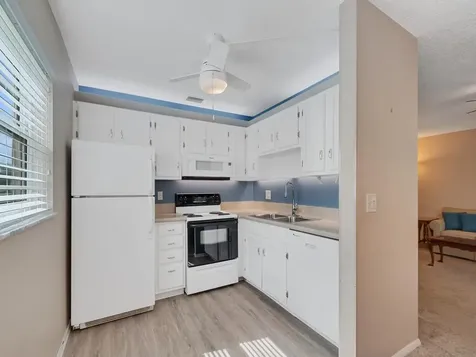 105 Spring Lake Court Vero Beach FL 32962