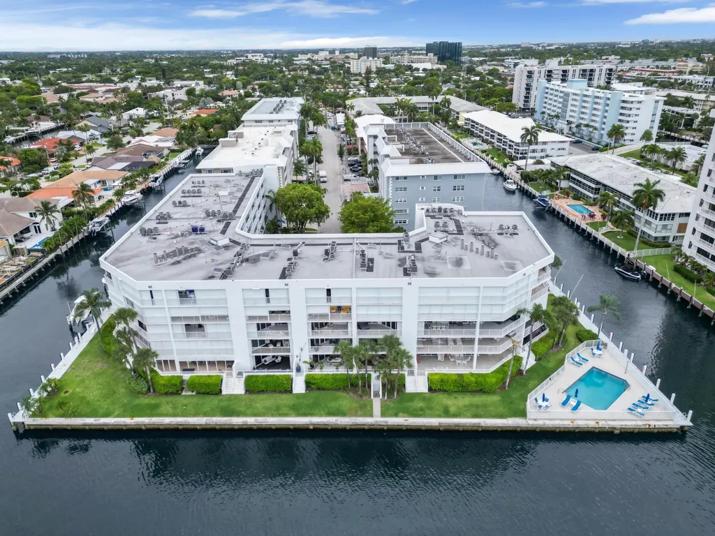 3100 NE 47th Court Fort Lauderdale FL 33308