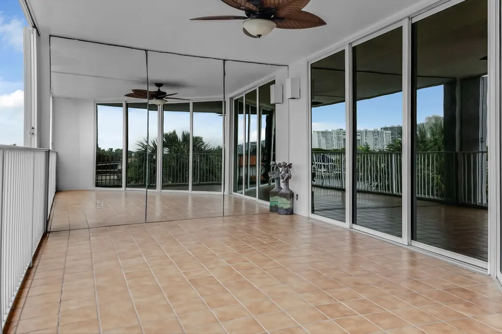 3100 NE 47th Court Fort Lauderdale FL 33308