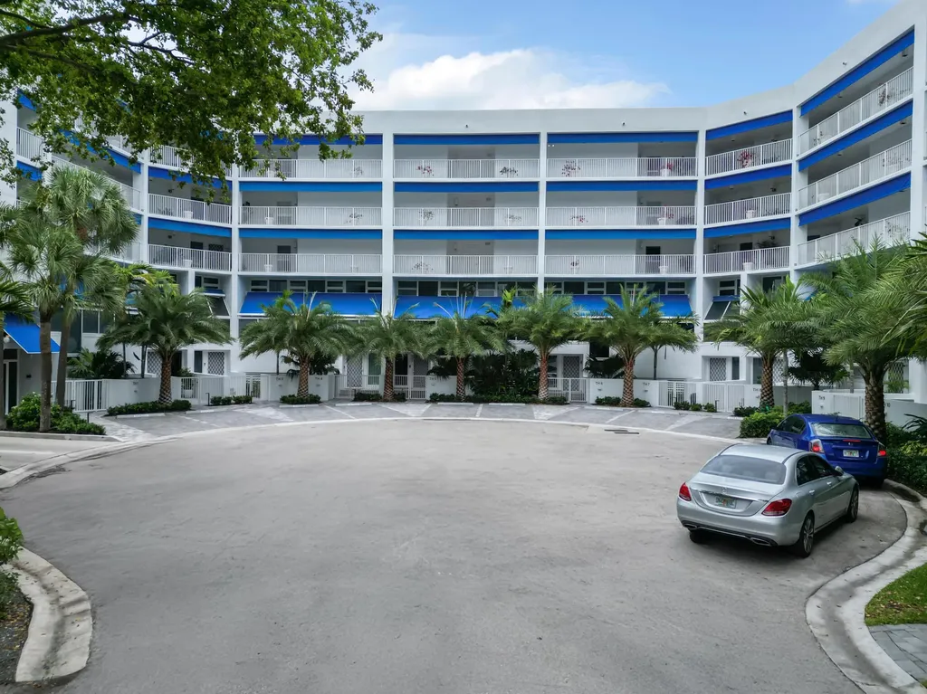 3100 NE 47th Court Fort Lauderdale FL 33308