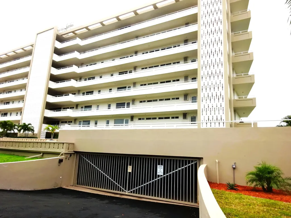 201 N Riverside Drive Pompano Beach FL 33062
