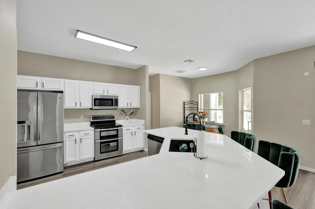 757 SW Jacoby Avenue Port St Lucie FL 34953