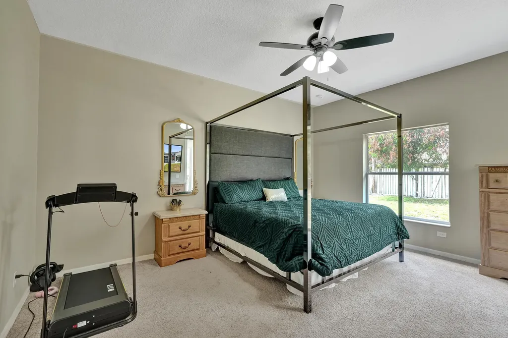 757 SW Jacoby Avenue Port St Lucie FL 34953