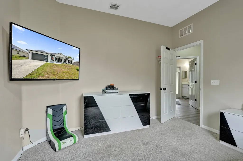 757 SW Jacoby Avenue Port St Lucie FL 34953