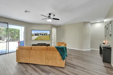 757 SW Jacoby Avenue Port St Lucie FL 34953