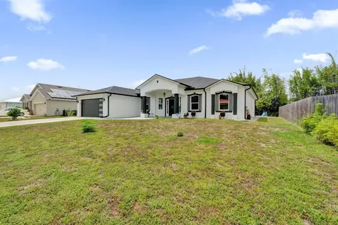 757 SW Jacoby Avenue Port St Lucie FL 34953