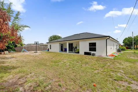 757 SW Jacoby Avenue Port St Lucie FL 34953